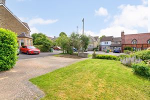 Front Garden/Driveway- click for photo gallery